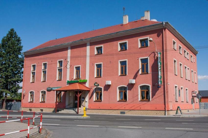 Penzion Slanina Kravaře Εξωτερικό φωτογραφία