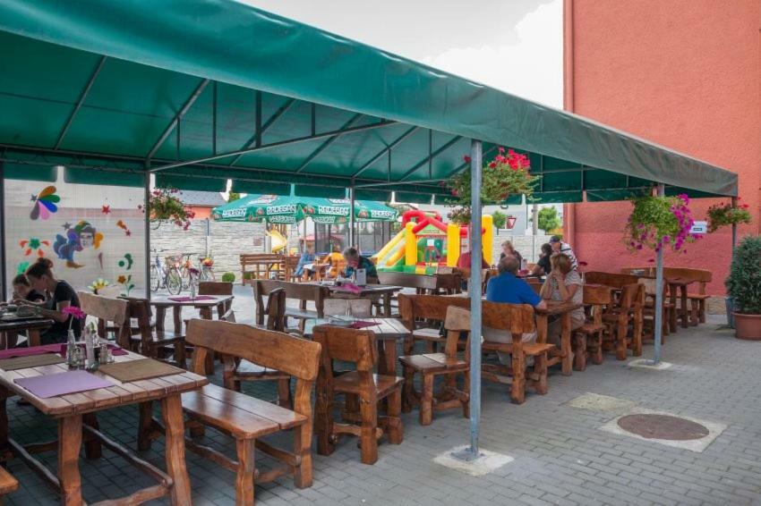 Penzion Slanina Kravaře Εξωτερικό φωτογραφία